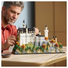 LEGO Architecture - Neuschwanstein kast&eacute;ly (21063)  H&aacute;ztart&aacute;s / Otthon / K&uuml;lt&eacute;r - J&aacute;t&eacute;k / Sport - Kreat&iacute;v / k&eacute;szs&eacute;gfejlesztő j&aacute;t&eacute;k - 537636