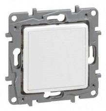 Legrand 665195 Nilo&eacute; Mosaic Adapter H&aacute;ztart&aacute;s / Otthon / K&uuml;lt&eacute;r - Vil&aacute;g&iacute;t&aacute;s / elektromoss&aacute;g - H&aacute;l&oacute;zati eloszt&oacute; / hosszabb&iacute;t&oacute; / adapter - 391780