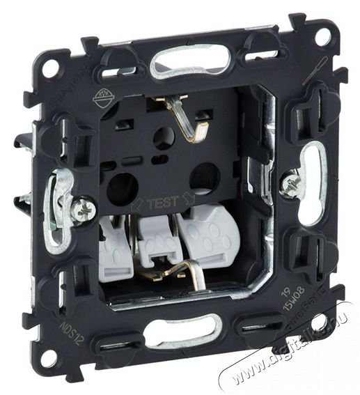 Legrand 753020 Valena InMatic 2P+F csatlakoz&oacute;aljzat mechanizmus H&aacute;ztart&aacute;s / Otthon / K&uuml;lt&eacute;r - Vil&aacute;g&iacute;t&aacute;s / elektromoss&aacute;g - H&aacute;l&oacute;zati eloszt&oacute; / hosszabb&iacute;t&oacute; / adapter - 392427