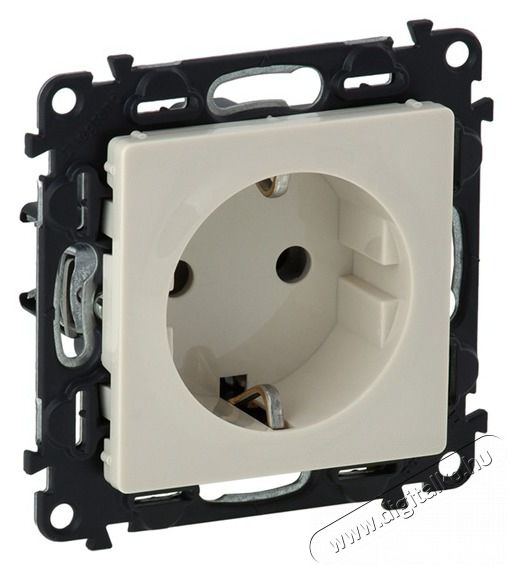 Legrand 753225 Valena Life elef&aacute;ntcsont 2P+F csatlakoz&oacute;aljzat H&aacute;ztart&aacute;s / Otthon / K&uuml;lt&eacute;r - Vil&aacute;g&iacute;t&aacute;s / elektromoss&aacute;g - H&aacute;l&oacute;zati eloszt&oacute; / hosszabb&iacute;t&oacute; / adapter - 392338