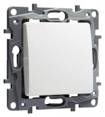 Legrand 764507 Nilo&eacute; egyp&oacute;lus&uacute; nyom&oacute;kapcsol&oacute; - feh&eacute;r  H&aacute;ztart&aacute;s / Otthon / K&uuml;lt&eacute;r - Vil&aacute;g&iacute;t&aacute;s / elektromoss&aacute;g - H&aacute;l&oacute;zati eloszt&oacute; / hosszabb&iacute;t&oacute; / adapter - 391974