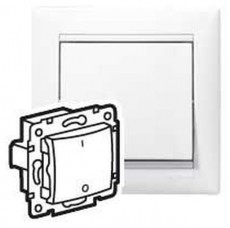 Legrand 774403 Valena feh&eacute;r h&aacute;romp&oacute;lus&uacute; kapcsol&oacute; H&aacute;ztart&aacute;s / Otthon / K&uuml;lt&eacute;r - Vil&aacute;g&iacute;t&aacute;s / elektromoss&aacute;g - H&aacute;l&oacute;zati eloszt&oacute; / hosszabb&iacute;t&oacute; / adapter - 392377