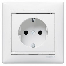 Legrand 774421 Valena feh&eacute;r 2P+F f&ouml;ldelt csatlakoz&oacute;aljzat gyermekv&eacute;delemmel H&aacute;ztart&aacute;s / Otthon / K&uuml;lt&eacute;r - Vil&aacute;g&iacute;t&aacute;s / elektromoss&aacute;g - H&aacute;l&oacute;zati eloszt&oacute; / hosszabb&iacute;t&oacute; / adapter - 392184