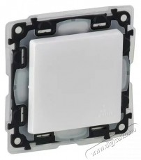 Legrand 752164 Valena Life IP44 16A fehér 2 pólusú kapcsoló Háztartás / Otthon / Kültér - Világítás / elektromosság - Lámpa kiegészítő - 396098