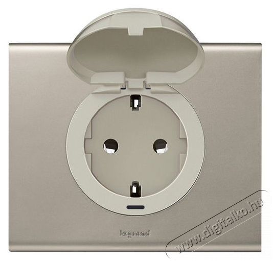 Legrand 067161 C&eacute;liane gyermekv&eacute;delemmel csavaros 2P+F f&ouml;ldelt csatlakoz&oacute;aljzat H&aacute;ztart&aacute;s / Otthon / K&uuml;lt&eacute;r - Vil&aacute;g&iacute;t&aacute;s / elektromoss&aacute;g - H&aacute;l&oacute;zati eloszt&oacute; / hosszabb&iacute;t&oacute; / adapter - 391960