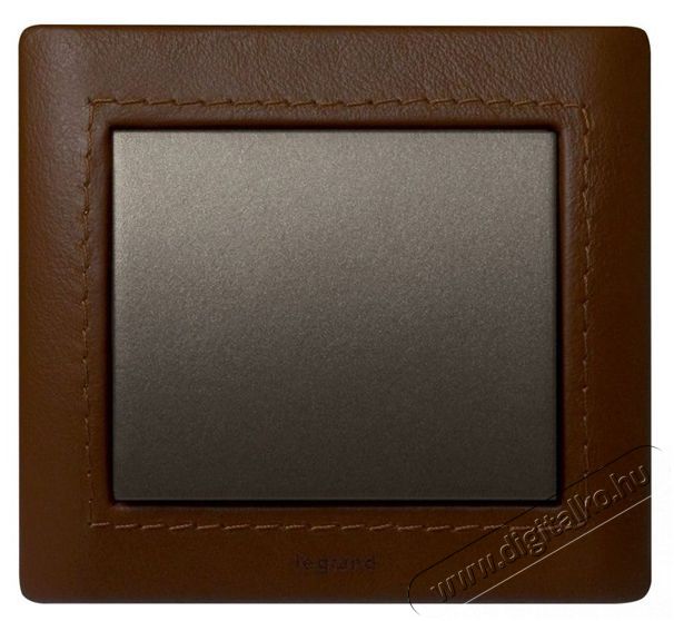 Legrand 775806 Galea Life v&aacute;lt&oacute;kapcsol&oacute; H&aacute;ztart&aacute;s / Otthon / K&uuml;lt&eacute;r - Vil&aacute;g&iacute;t&aacute;s / elektromoss&aacute;g - H&aacute;l&oacute;zati eloszt&oacute; / hosszabb&iacute;t&oacute; / adapter - 392192