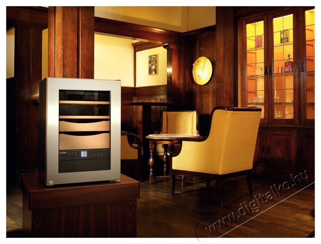 Liebherr Liebherr ZKes 453 ipari humidor szivarhűtő Konyhai term&eacute;kek - Hűtő, fagyaszt&oacute; (szabadon&aacute;ll&oacute;) - Szivart&aacute;rol&oacute; hűtőszekr&eacute;ny - 306053