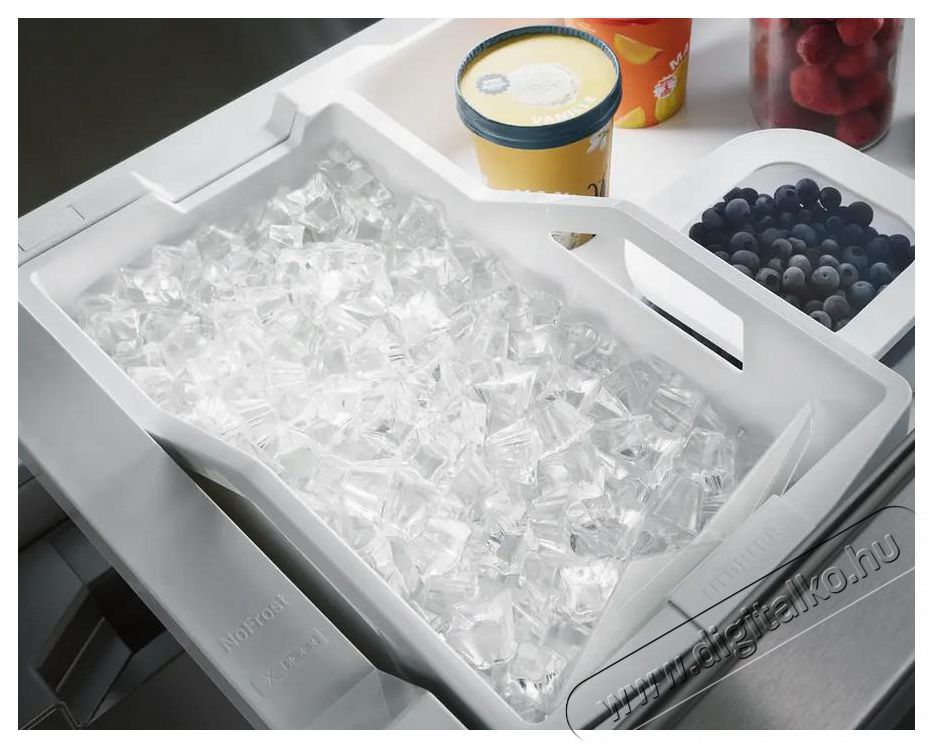 Liebherr MBsddi 9556 Prime BioFresh NoFrost Francia ajt&oacute;s hűtő-fagyaszt&oacute; 2 fagyaszt&oacute;fi&oacute;kkal, IceMakerrel &eacute;s InfinitySpringgel Konyhai term&eacute;kek - Hűtő, fagyaszt&oacute; (szabadon&aacute;ll&oacute;) - Alulfagyaszt&oacute;s kombin&aacute;lt hűtő - 530893