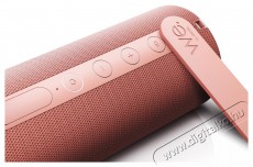 Loewe WE. HEAR 1 By Loewe - Coral Red Audio-Video / Hifi / Multim&eacute;dia - Hordozhat&oacute;, vezet&eacute;k n&eacute;lk&uuml;li / bluetooth hangsug&aacute;rz&oacute; - Hordozhat&oacute;, vezet&eacute;k n&eacute;lk&uuml;li / bluetooth hangsug&aacute;rz&oacute; - 522418