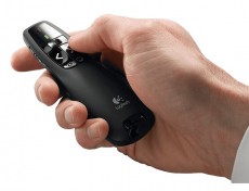 Logitech R400 vezet&eacute;k n&eacute;lk&uuml;li presenter (910-001356) Iroda &eacute;s sz&aacute;m&iacute;t&aacute;stechnika - Egy&eacute;b sz&aacute;m&iacute;t&aacute;stechnikai term&eacute;k - 321822
