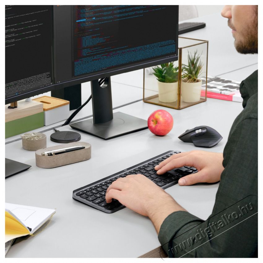 Logitech MX Keys vezet&eacute;k n&eacute;lk&uuml;li billentyűzet h&aacute;tt&eacute;rvil&aacute;g&iacute;t&aacute;ssal, US layout (920-009415) Iroda &eacute;s sz&aacute;m&iacute;t&aacute;stechnika - Billentyűzet / billentyűzet szett - Vezet&eacute;k n&eacute;lk&uuml;li - 400295
