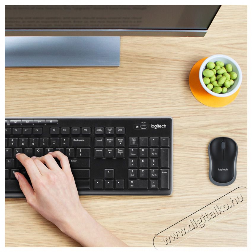 Logitech MK270 UK fekete vezet&eacute;k n&eacute;lk&uuml;li billentyűzet + eg&eacute;r Iroda &eacute;s sz&aacute;m&iacute;t&aacute;stechnika - Billentyűzet / billentyűzet szett - Vezet&eacute;k n&eacute;lk&uuml;li - 478583