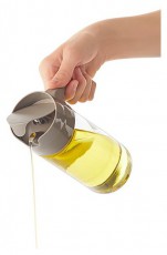 Luxplastic IRIS C-00413 Olaj &eacute;s ecet &uuml;veg ki&ouml;ntő 500ml , sz&uuml;rke vagy fekete sz&iacute;nű Konyhai term&eacute;kek - Konyhai eszk&ouml;z - Egy&eacute;b konyhai eszk&ouml;z - 513433