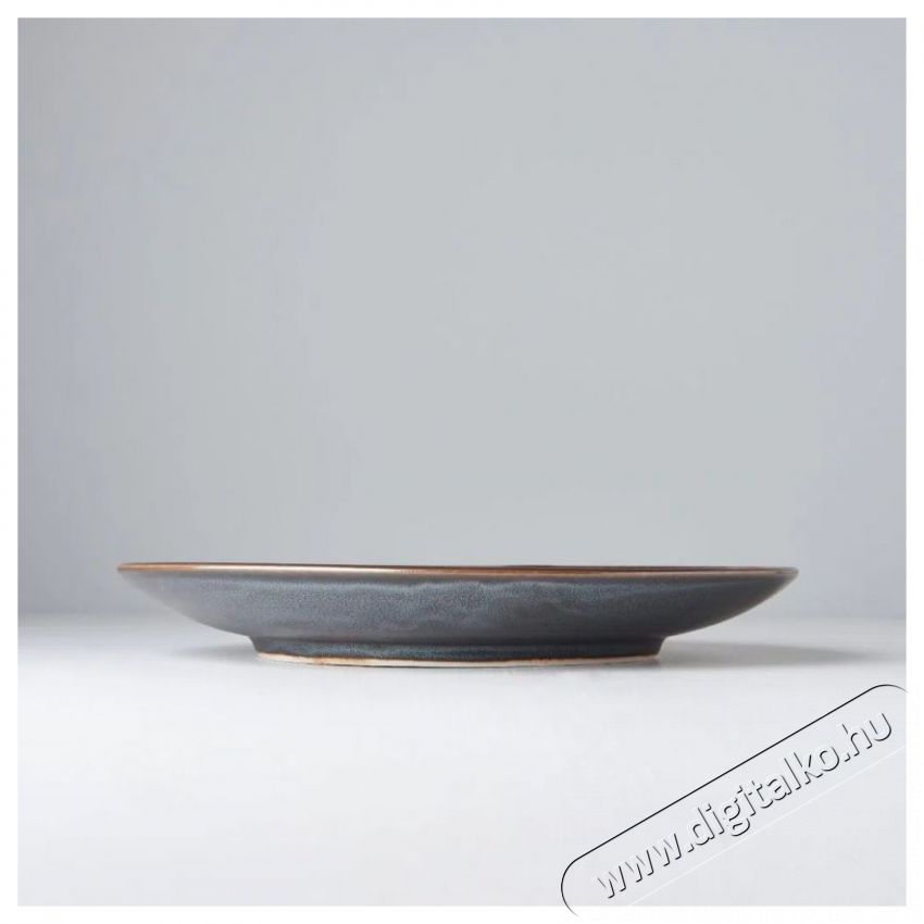 Made In Japan Black Pearl Lapost&aacute;ny&eacute;r 25 cm Konyhai term&eacute;kek - Egy&eacute;b / Konyhai kieg&eacute;sz&iacute;tő - 527431