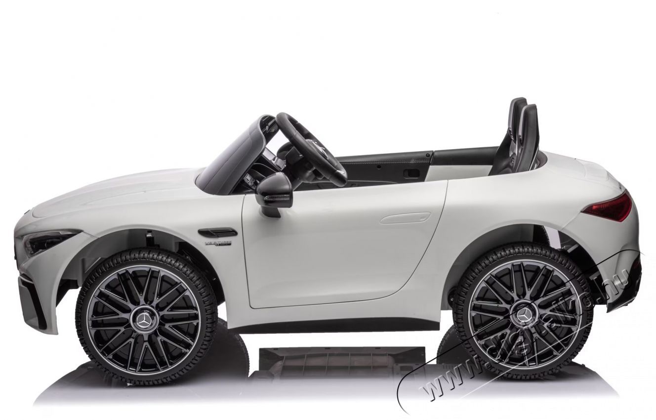 Mappy Mercedes SL63 AMG elektromos aut&oacute;, EVA kerekekkel, bőr&uuml;l&eacute;ssel, feh&eacute;r H&aacute;ztart&aacute;s / Otthon / K&uuml;lt&eacute;r - J&aacute;t&eacute;k / Sport - T&aacute;vir&aacute;ny&iacute;t&oacute;s aut&oacute; - 537116