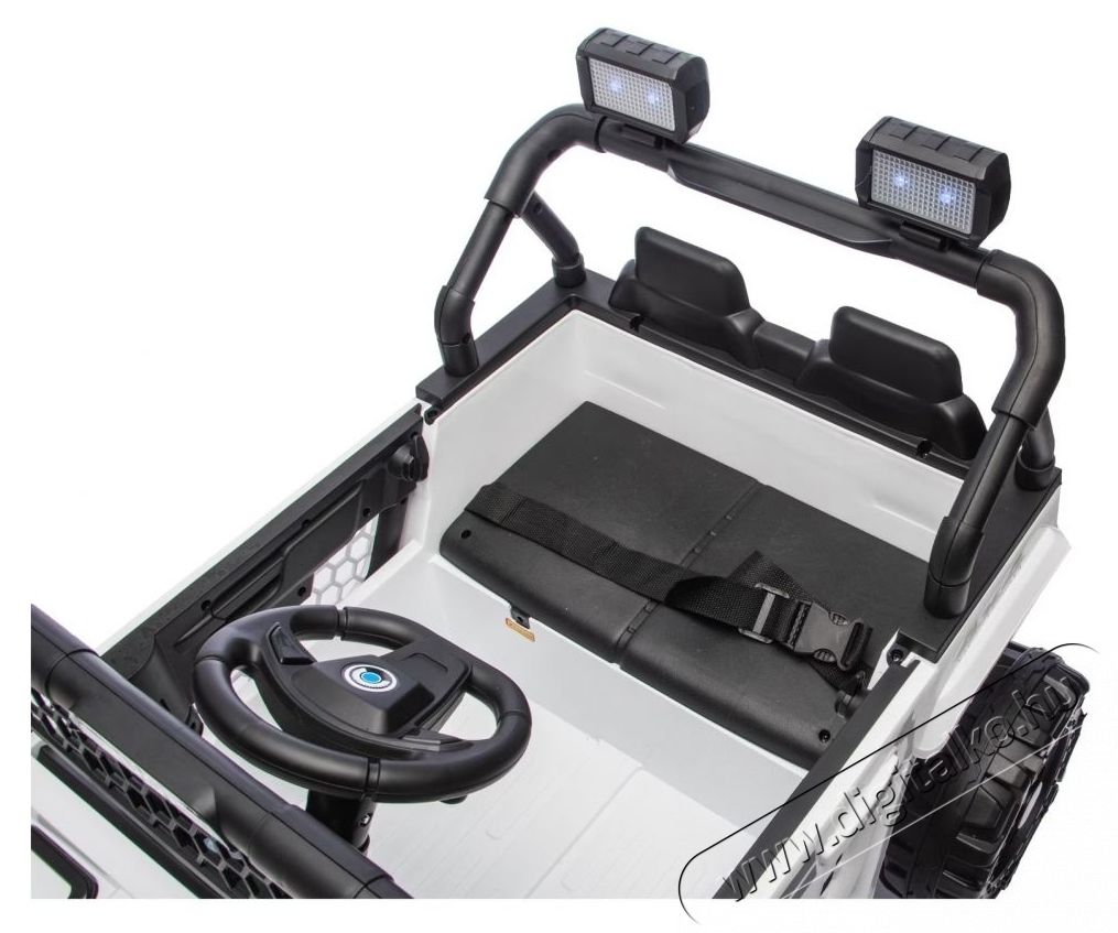 Mappy Go 4x4 elektromos gyerekaut&oacute;, t&aacute;vir&aacute;ny&iacute;t&oacute;val, 105 x 65 x 58 cm, Feh&eacute;r H&aacute;ztart&aacute;s / Otthon / K&uuml;lt&eacute;r - J&aacute;t&eacute;k / Sport - Elektromos be&uuml;lős j&aacute;rmű - 540680
