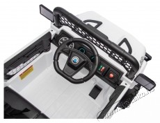 Mappy Go 4x4 elektromos gyerekaut&oacute;, t&aacute;vir&aacute;ny&iacute;t&oacute;val, 105 x 65 x 58 cm, Feh&eacute;r H&aacute;ztart&aacute;s / Otthon / K&uuml;lt&eacute;r - J&aacute;t&eacute;k / Sport - Elektromos be&uuml;lős j&aacute;rmű - 540680