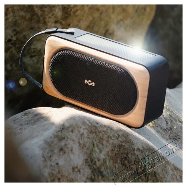 Marley Roots napelemes fekete Bluetooth hangsz&oacute;r&oacute; Audio-Video / Hifi / Multim&eacute;dia - Hordozhat&oacute;, vezet&eacute;k n&eacute;lk&uuml;li / bluetooth hangsug&aacute;rz&oacute; - Hordozhat&oacute;, vezet&eacute;k n&eacute;lk&uuml;li / bluetooth hangsug&aacute;rz&oacute; - 514491