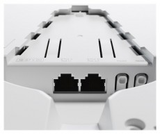 MikroTik cAP XL ac 2xGbE LAN 2,4GHz/5GHz Dual-band vezet&eacute;k n&eacute;lk&uuml;li Access Point Iroda &eacute;s sz&aacute;m&iacute;t&aacute;stechnika - H&aacute;l&oacute;zat - Lefedetts&eacute;gn&ouml;velő / jeltov&aacute;bb&iacute;t&oacute; - 395481