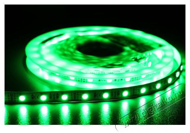 MW LIGHTING MW HQS-5050 5M 60LED/m 14,4W/m 12V RGB LED szalag H&aacute;ztart&aacute;s / Otthon / K&uuml;lt&eacute;r - Vil&aacute;g&iacute;t&aacute;s / elektromoss&aacute;g - Led szalag / f&eacute;nyf&uuml;z&eacute;r - 395192