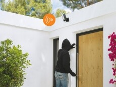 Netatmo Smart megfigyelő kamera riaszt&oacute;val F&eacute;nyk&eacute;pezőg&eacute;p / kamera - Megfigyelő / IP kamera - 361339