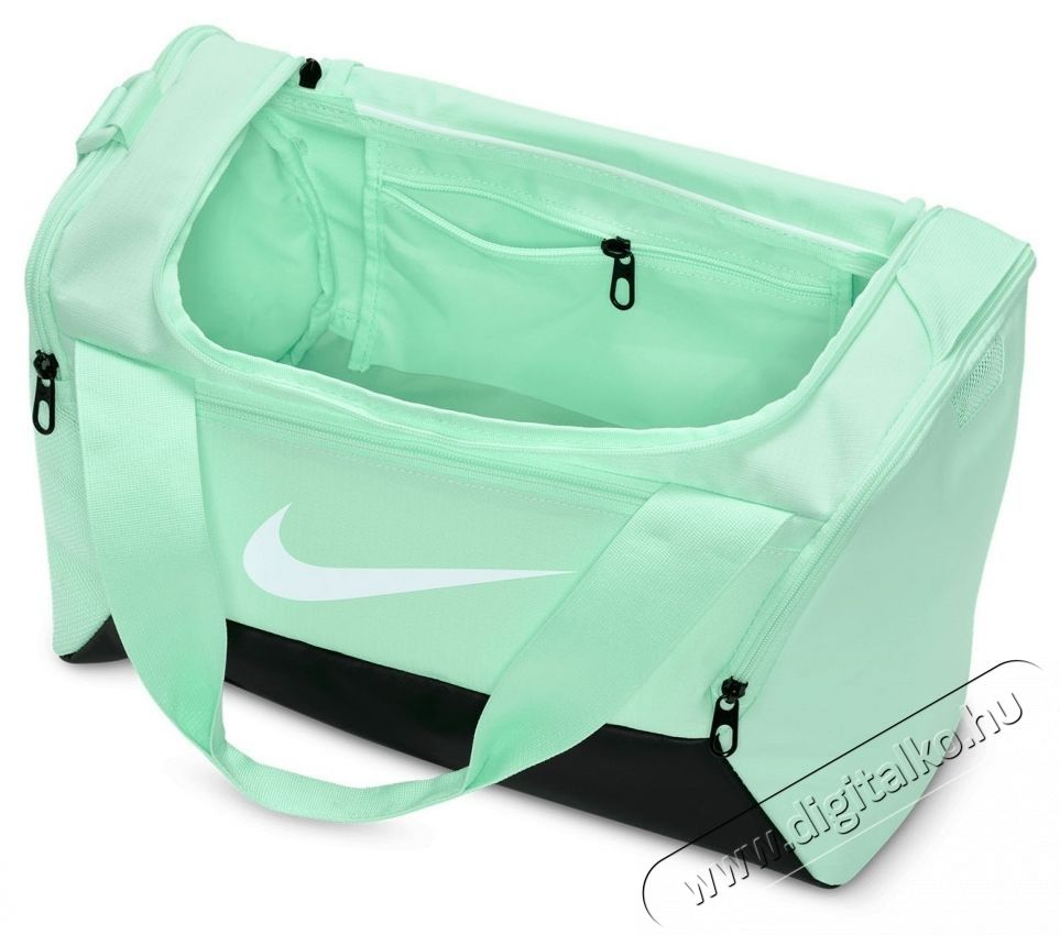 NIKE Brasilia 9.5 XS sportt&aacute;ska, 25 liter, t&uuml;rkiz Sz&eacute;ps&eacute;g&aacute;pol&aacute;s / Eg&eacute;szs&eacute;g - Egy&eacute;b sz&eacute;ps&eacute;g / eg&eacute;szs&eacute;g term&eacute;k - 534484
