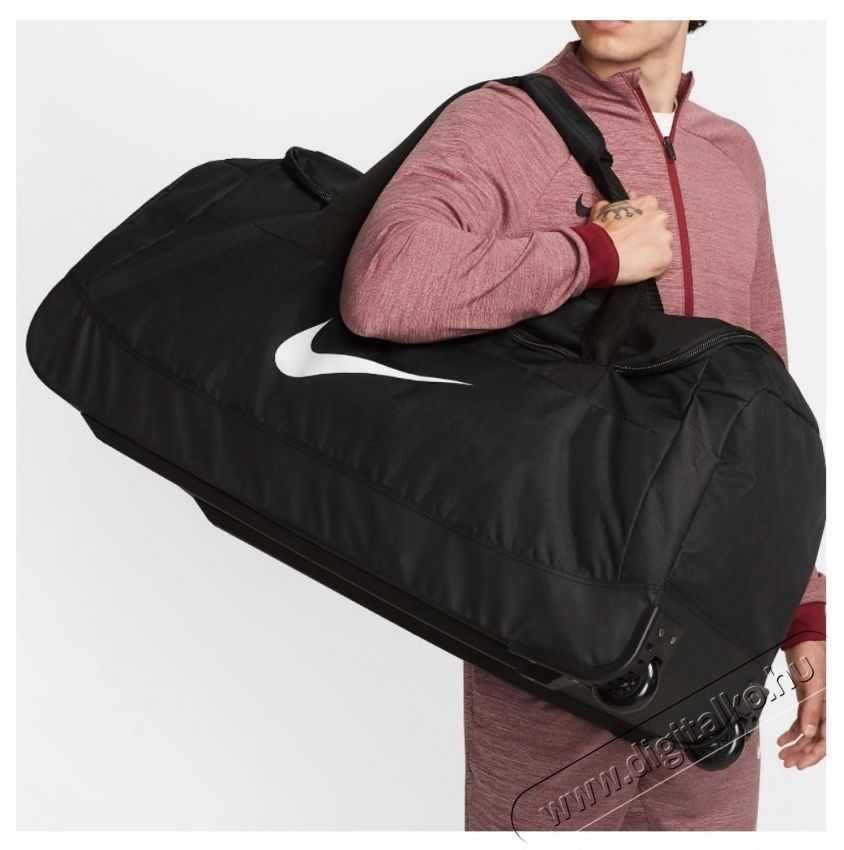 NIKE Club Team Roll sportt&aacute;ska, Fekete Sz&eacute;ps&eacute;g&aacute;pol&aacute;s / Eg&eacute;szs&eacute;g - Egy&eacute;b sz&eacute;ps&eacute;g / eg&eacute;szs&eacute;g term&eacute;k - 534480