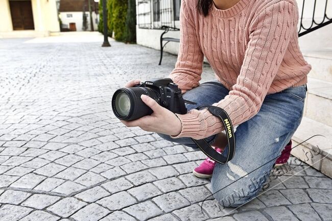 Nikon D7500 + AF-S 18-140mm VR Digit&aacute;lis f&eacute;nyk&eacute;pezőg&eacute;p F&eacute;nyk&eacute;pezőg&eacute;p / kamera - DSLR t&uuml;k&ouml;rreflexes f&eacute;nyk&eacute;pezőg&eacute;p - 342040