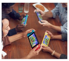 Nintendo Switch Lite coral j&aacute;t&eacute;kkonzol Iroda &eacute;s sz&aacute;m&iacute;t&aacute;stechnika - J&aacute;t&eacute;k konzol - Kontroller - 385717