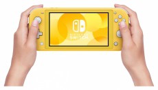 Nintendo Switch Lite s&aacute;rga j&aacute;t&eacute;kkonzol Iroda &eacute;s sz&aacute;m&iacute;t&aacute;stechnika - J&aacute;t&eacute;k konzol - Kieg&eacute;sz&iacute;tő - 385270