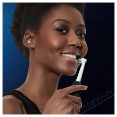 Oral-B Pro 1 Elektromos fogkefe, 3D tiszt&iacute;t&aacute;s, 3 program, 1 fej, Utaz&oacute;k&eacute;szlet, Fekete Sz&eacute;ps&eacute;g&aacute;pol&aacute;s / Eg&eacute;szs&eacute;g - Sz&aacute;j / fog &aacute;pol&aacute;s - Elektromos fogkefe - 533629