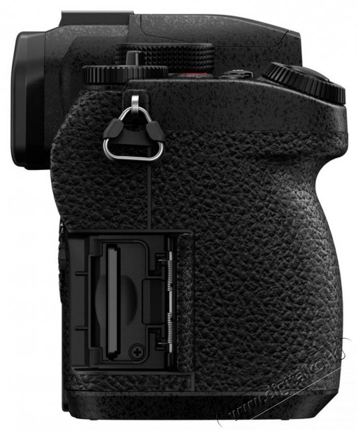 PANASONIC Lumix DC-G97 v&aacute;z F&eacute;nyk&eacute;pezőg&eacute;p / kamera - MILC cser&eacute;lhető objekt&iacute;ves kompakt f&eacute;nyk&eacute;pezőg&eacute;p - 520077
