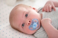 PHILIPS SCF151/01 Avent cumi Sz&eacute;ps&eacute;g&aacute;pol&aacute;s / Eg&eacute;szs&eacute;g - Baba mama term&eacute;k - Cumis&uuml;veg / cumi / etet&eacute;s kieg&eacute;sz&iacute;tő - 298581