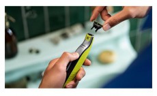 PHILIPS QP420/50 Csere penge 2DB Sz&eacute;ps&eacute;g&aacute;pol&aacute;s / Eg&eacute;szs&eacute;g - Szőrtelen&iacute;tő / borotva - F&eacute;rfi szőrtelen&iacute;tő kieg&eacute;sz&iacute;tő - 474272