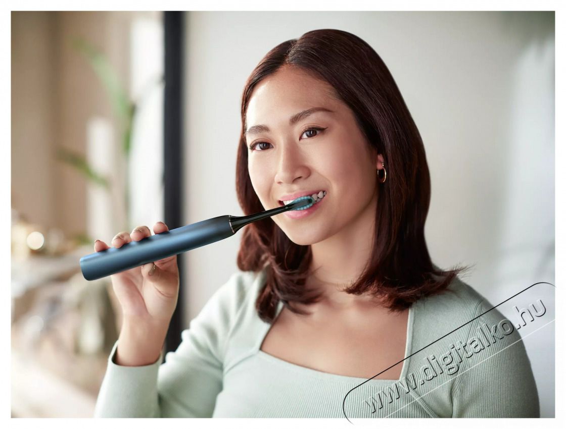 PHILIPS HX9911/88 ELEKTROMOS FOGKEFE Sz&eacute;ps&eacute;g&aacute;pol&aacute;s / Eg&eacute;szs&eacute;g - Sz&aacute;j / fog &aacute;pol&aacute;s - Elektromos fogkefe - 485350