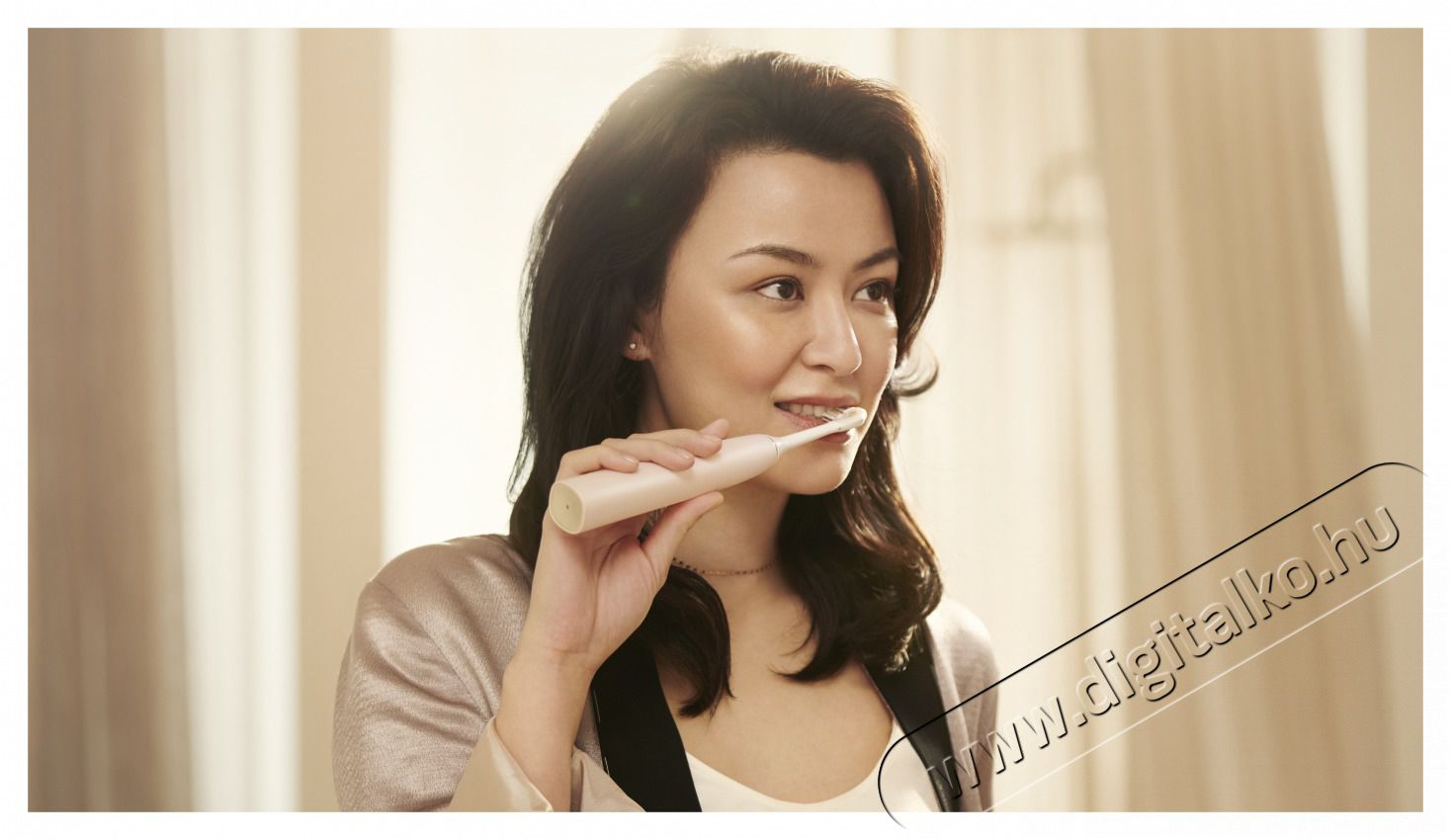 PHILIPS HX9992/11 ELEKTROMOS FOGKEFE Sz&eacute;ps&eacute;g&aacute;pol&aacute;s / Eg&eacute;szs&eacute;g - Sz&aacute;j / fog &aacute;pol&aacute;s - Elektromos fogkefe - 485448