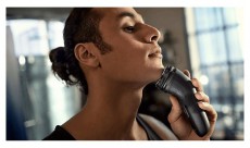 PHILIPS Series 3000 X3051/00 elektromos borotva Sz&eacute;ps&eacute;g&aacute;pol&aacute;s / Eg&eacute;szs&eacute;g - Szőrtelen&iacute;tő / borotva - F&eacute;rfi borotva - 500392