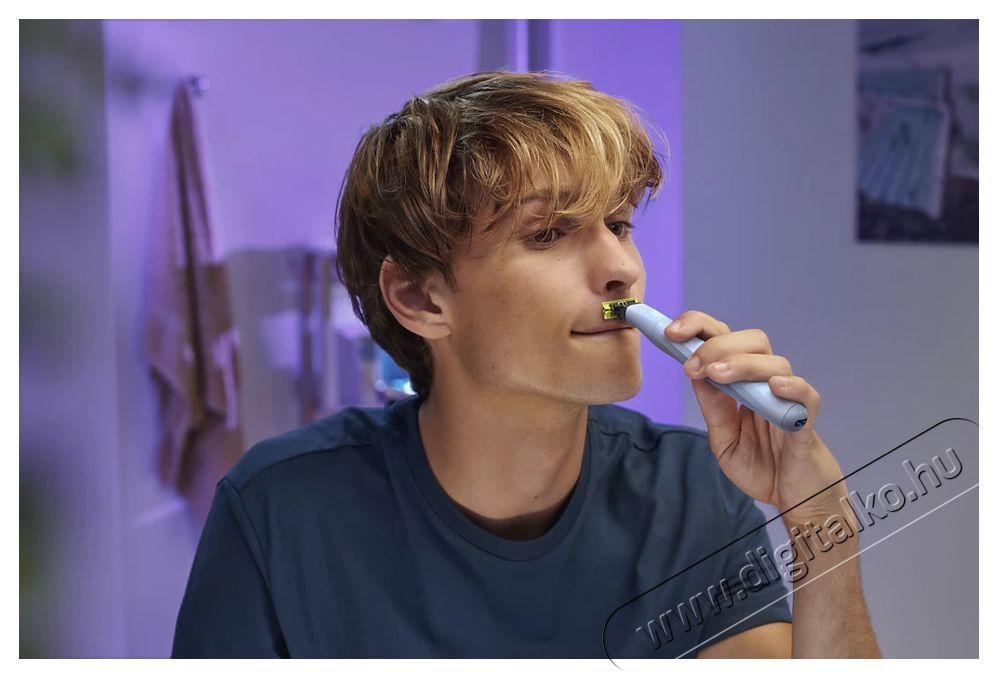PHILIPS QP1324/30 OneBlade First Shave borotva Sz&eacute;ps&eacute;g&aacute;pol&aacute;s / Eg&eacute;szs&eacute;g - Szőrtelen&iacute;tő / borotva - Arc- &eacute;s testszőrzet v&aacute;g&oacute;, form&aacute;z&oacute; - 500651