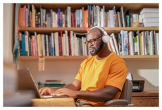 PHILIPS TAH3209WT/00 FEJHALLGAT&Oacute; BLUETOOTH Audio-Video / Hifi / Multim&eacute;dia - F&uuml;l &eacute;s Fejhallgat&oacute;k - Fejhallgat&oacute; - 508487