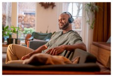 PHILIPS TAH4209BL/00 FEJHALLGAT&Oacute; BLUETOOTH Audio-Video / Hifi / Multim&eacute;dia - F&uuml;l &eacute;s Fejhallgat&oacute;k - Fejhallgat&oacute; - 508489