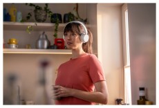 PHILIPS TAH4209WT/00 FEJHALLGAT&Oacute; BLUETOOTH Audio-Video / Hifi / Multim&eacute;dia - F&uuml;l &eacute;s Fejhallgat&oacute;k - Fejhallgat&oacute; - 508491