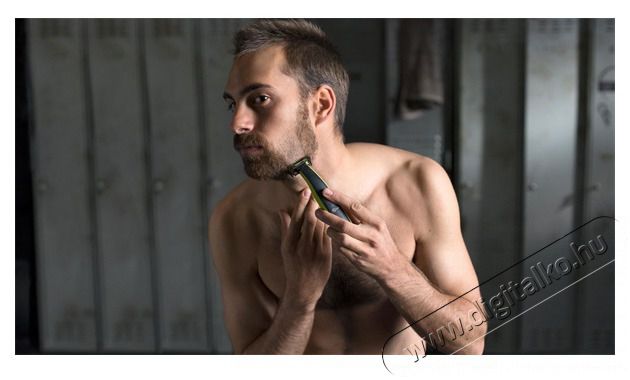 PHILIPS OneBlade 360 QP2724/31 hibrid borotva Sz&eacute;ps&eacute;g&aacute;pol&aacute;s / Eg&eacute;szs&eacute;g - Szőrtelen&iacute;tő / borotva - F&eacute;rfi borotva - 513497