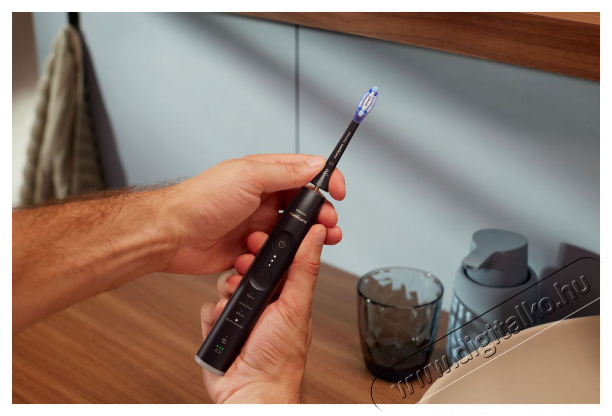 PHILIPS Sonicare 7100 HX7429/03 Elektromos fogkefe Sz&eacute;ps&eacute;g&aacute;pol&aacute;s / Eg&eacute;szs&eacute;g - Sz&aacute;j / fog &aacute;pol&aacute;s - Elektromos fogkefe - 525672