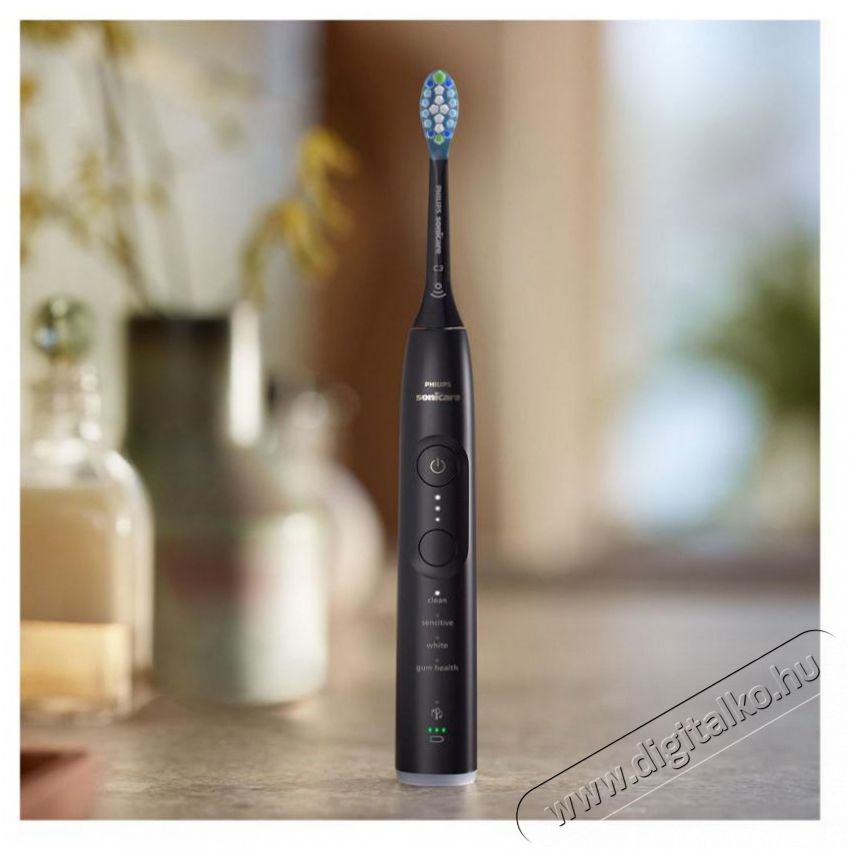 PHILIPS Sonicare 7100 HX7429/03 Elektromos fogkefe Sz&eacute;ps&eacute;g&aacute;pol&aacute;s / Eg&eacute;szs&eacute;g - Sz&aacute;j / fog &aacute;pol&aacute;s - Elektromos fogkefe - 525672