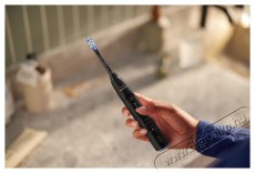 PHILIPS Sonicare 7100 HX7429/03 Elektromos fogkefe Sz&eacute;ps&eacute;g&aacute;pol&aacute;s / Eg&eacute;szs&eacute;g - Sz&aacute;j / fog &aacute;pol&aacute;s - Elektromos fogkefe - 525672