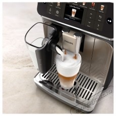 PHILIPS EP5546/70 5500 k&aacute;v&eacute;főző Konyhai term&eacute;kek - K&aacute;v&eacute;főző / k&aacute;v&eacute;&ouml;rlő / kieg&eacute;sz&iacute;tő - Automata k&aacute;v&eacute;főző - 531279