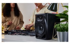 Pioneer Pioneer DJ DM-50D fekete asztali monitor hangfalp&aacute;r Audio-Video / Hifi / Multim&eacute;dia - Hangfal - Hangfalszett - Studio / zenekari hangfal - 457004