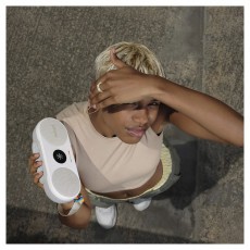 Polaroid P2 009084 fekete hordozhat&oacute; Bluetooth hangsz&oacute;r&oacute; Audio-Video / Hifi / Multim&eacute;dia - Hordozhat&oacute;, vezet&eacute;k n&eacute;lk&uuml;li / bluetooth hangsug&aacute;rz&oacute; - Hordozhat&oacute;, vezet&eacute;k n&eacute;lk&uuml;li / bluetooth hangsug&aacute;rz&oacute; - 406834