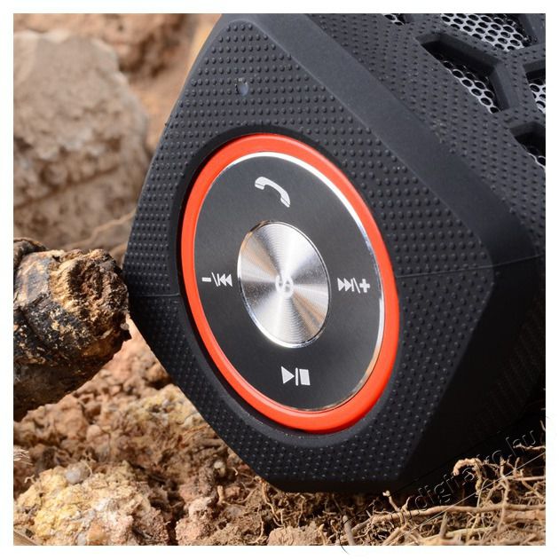 Quazar QZR-SP01-BL Loudbox fekete Bluetooth hangsz&oacute;r&oacute; Audio-Video / Hifi / Multim&eacute;dia - Hordozhat&oacute;, vezet&eacute;k n&eacute;lk&uuml;li / bluetooth hangsug&aacute;rz&oacute; - Hordozhat&oacute;, vezet&eacute;k n&eacute;lk&uuml;li / bluetooth hangsug&aacute;rz&oacute; - 411827