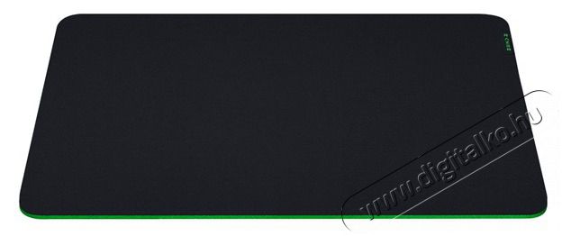 Razer Gigantus V2 Medium gamer eg&eacute;rpad Iroda &eacute;s sz&aacute;m&iacute;t&aacute;stechnika - Eg&eacute;r - Eg&eacute;rpad - 405095